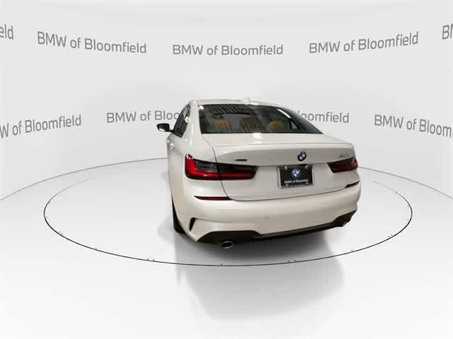 Thumbnail: 2022 BMW 3 Series - 6