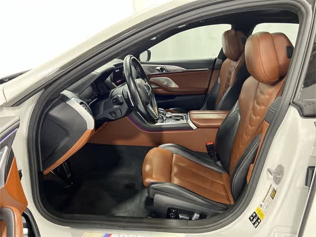 Thumbnail: 2023 BMW 8 Series - 10