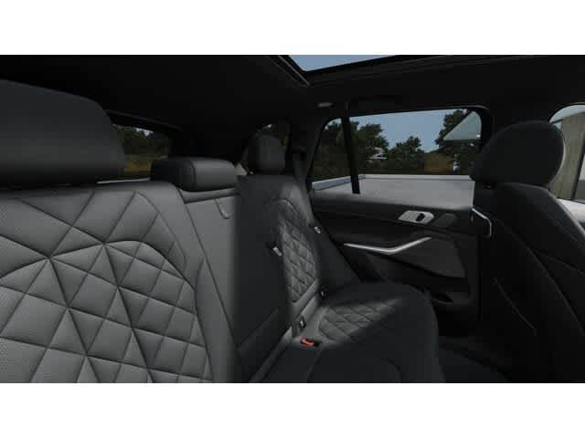 Thumbnail: 2026 BMW X5 - 12