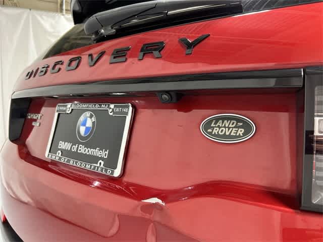 Thumbnail: 2019 Land Rover Discovery Sport - 17