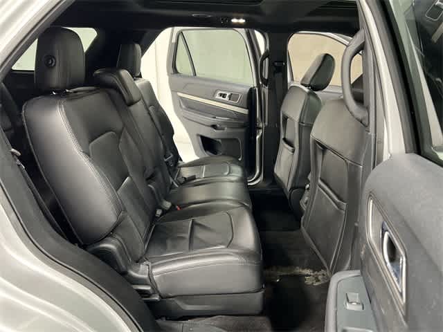 Thumbnail: 2018 Ford Explorer - 25