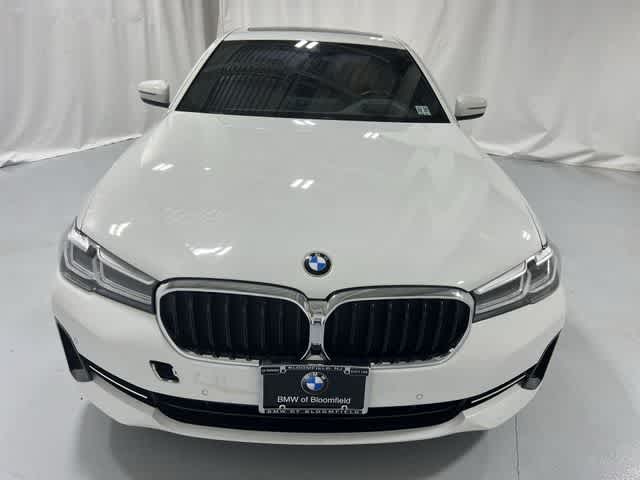 Thumbnail: 2023 BMW 5 Series - 16