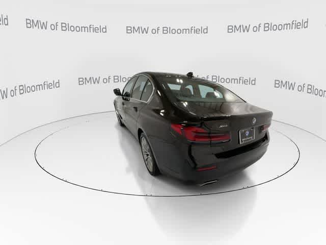 Thumbnail: 2023 BMW 5 Series - 6