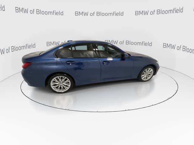 Thumbnail: 2023 BMW 3 Series - 2