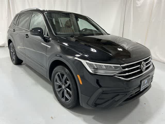 Thumbnail: 2023 Volkswagen Tiguan - 15