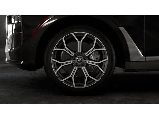 Thumbnail: 2026 BMW X7 - 7