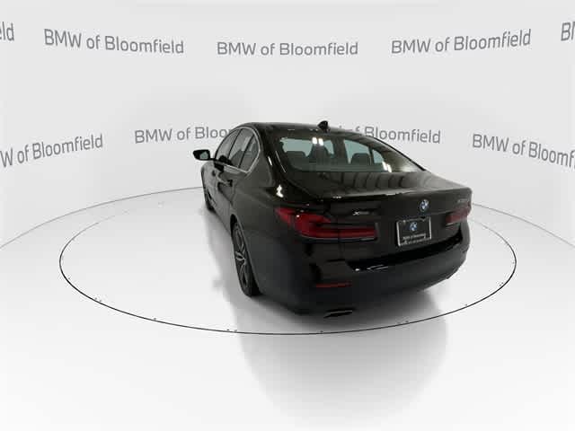 Thumbnail: 2023 BMW 5 Series - 6
