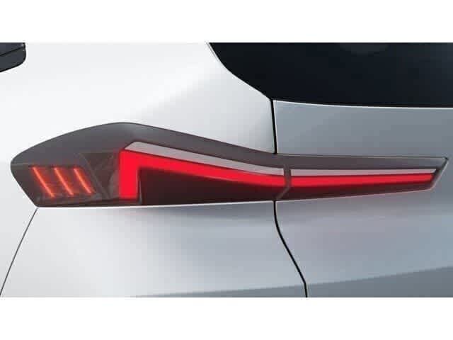 Thumbnail: 2026 BMW XM - 8