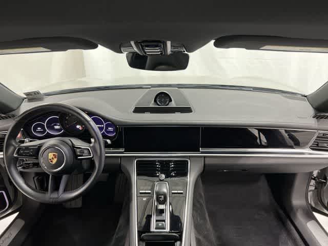 Thumbnail: 2022 Porsche Panamera - 20