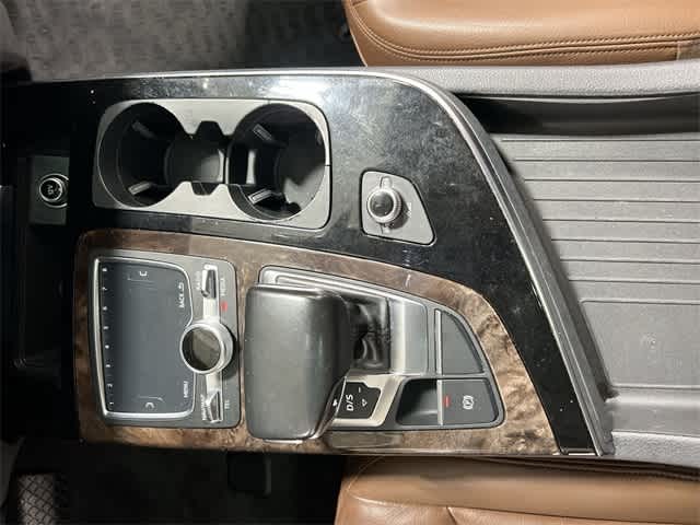 Thumbnail: 2017 Audi Q7 - 29