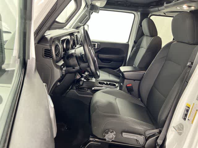 Thumbnail: 2022 Jeep Wrangler - 21