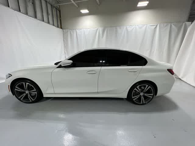 Thumbnail: 2023 BMW 3 Series - 11