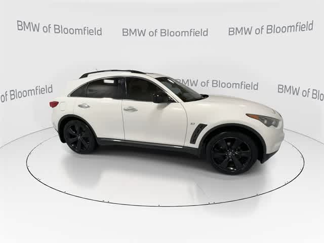 Thumbnail: 2016 INFINITI QX70 - 9