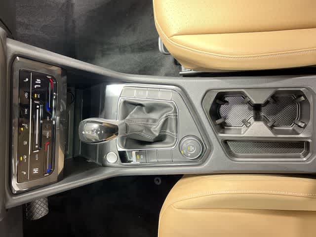 Thumbnail: 2023 Volkswagen Tiguan - 30