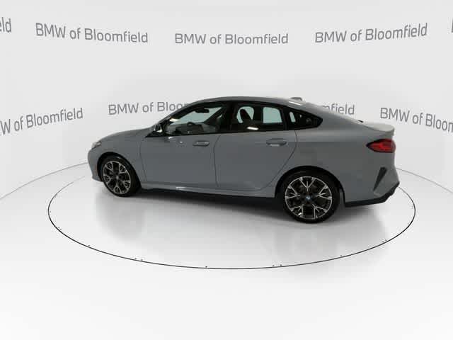 Thumbnail: 2025 BMW 2 Series - 5