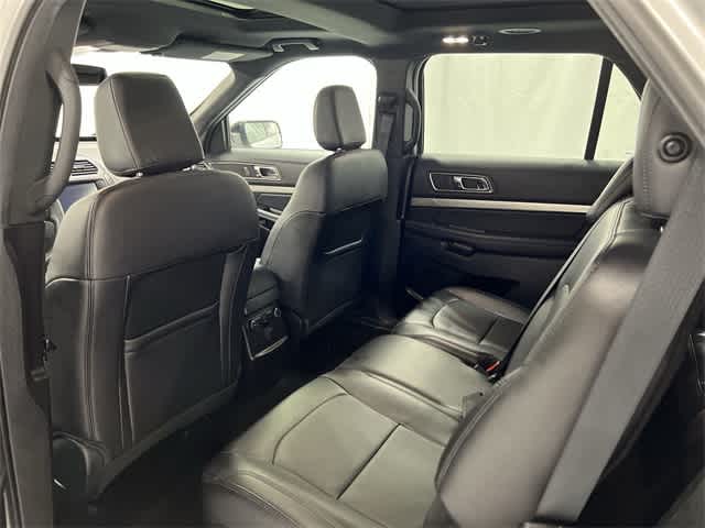 Thumbnail: 2018 Ford Explorer - 24