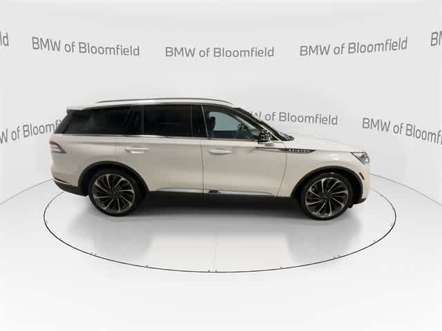 Thumbnail: 2021 Lincoln Aviator - 8
