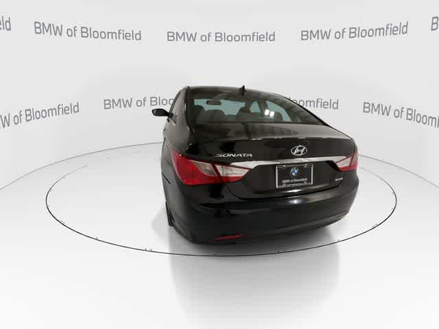 Thumbnail: 2013 Hyundai Sonata - 6