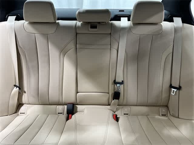 Thumbnail: 2023 BMW 5 Series - 22