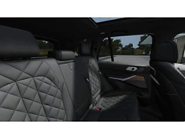 Thumbnail: 2026 BMW X5 - 12