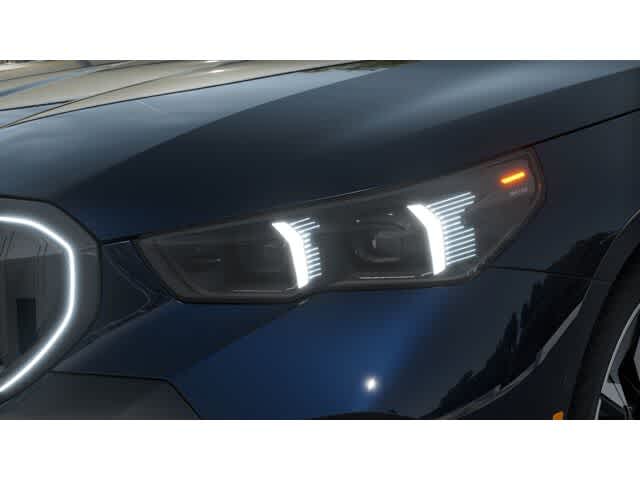 Thumbnail: 2026 BMW 5 Series - 6