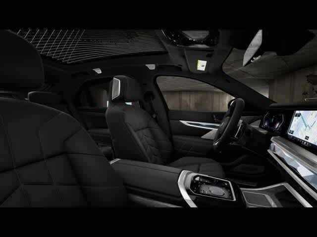Thumbnail: 2025 BMW 7 Series - 9