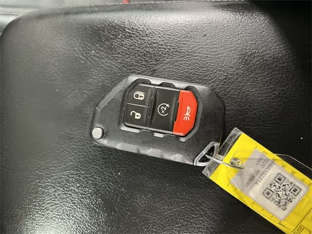 Thumbnail: 2020 Jeep Wrangler - 32