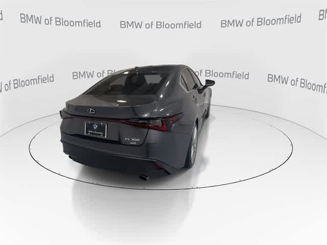 Thumbnail: 2022 Lexus IS - 7