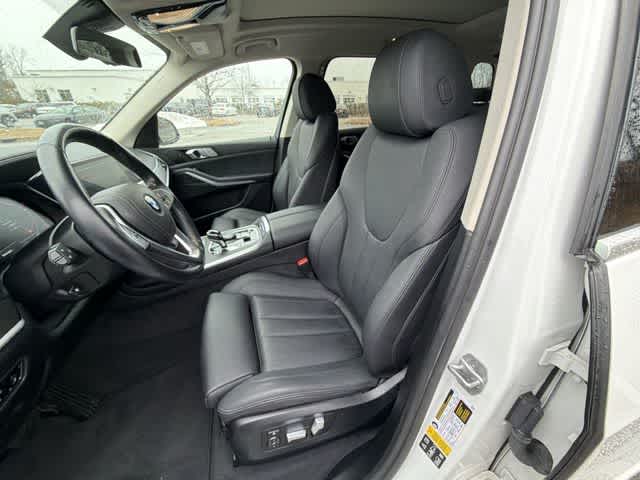 Thumbnail: 2021 BMW X7 - 19