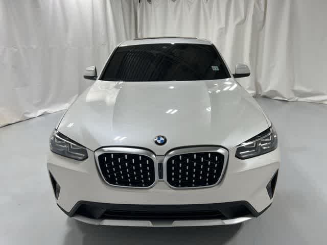 Thumbnail: 2022 BMW X4 - 16