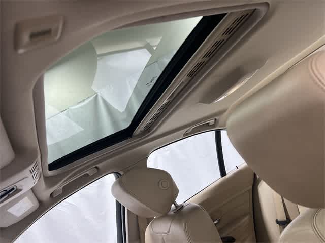 Thumbnail: 2014 BMW 3 Series - 23