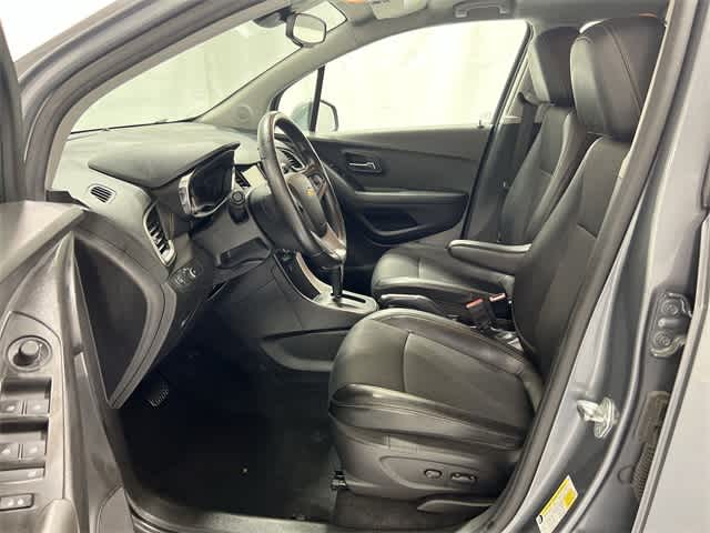 Thumbnail: 2019 Chevrolet Trax - 10