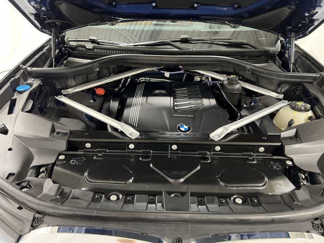 Thumbnail: 2022 BMW X7 - 19