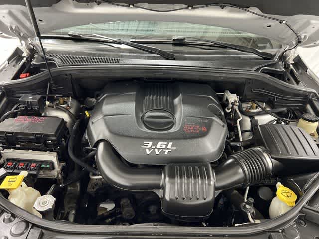 Thumbnail: 2012 Jeep Grand Cherokee - 19