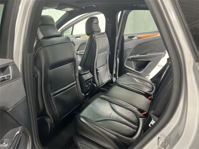 Thumbnail: 2016 Lincoln MKC - 24