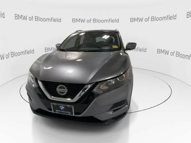 Thumbnail: 2020 Nissan Rogue Sport - 3