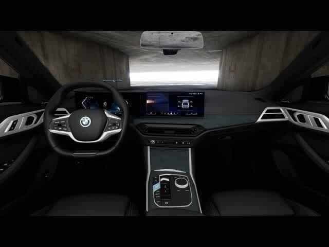 Thumbnail: 2025 BMW i4 - 11