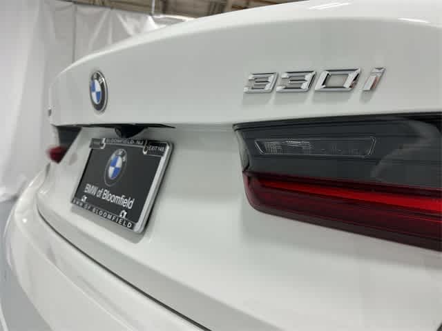 Thumbnail: 2023 BMW 3 Series - 17