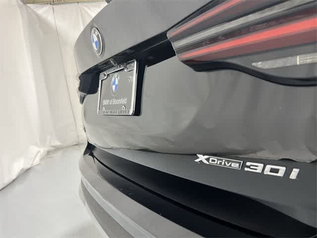 Thumbnail: 2022 BMW X3 - 17