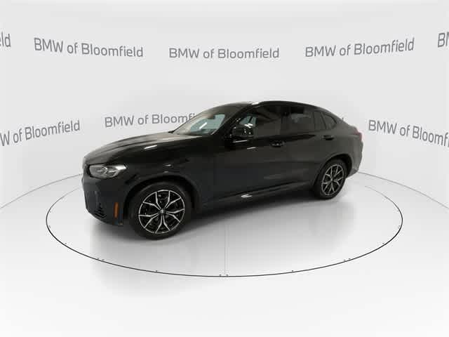 Thumbnail: 2023 BMW X4 - 4