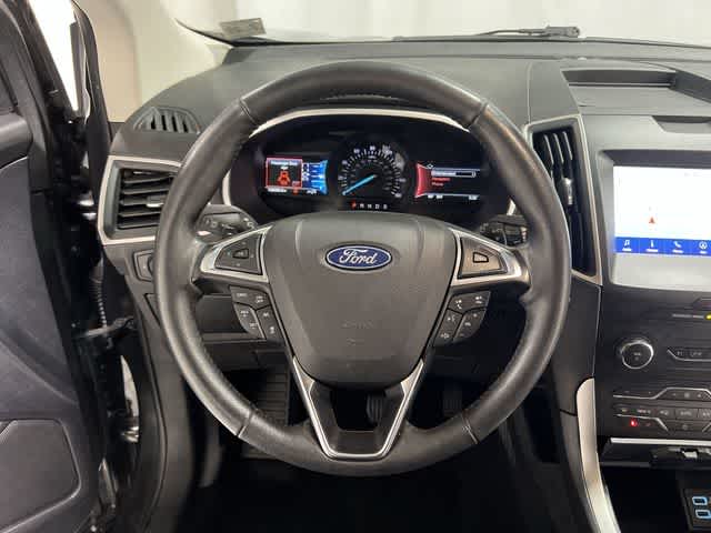 Thumbnail: 2020 Ford Edge - 26