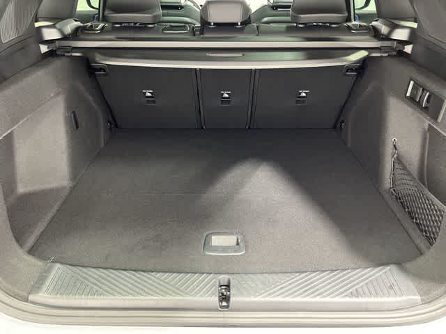 Thumbnail: 2026 BMW X3 - 32