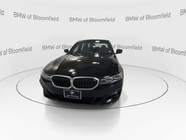 Thumbnail: 2025 BMW 3 Series - 3