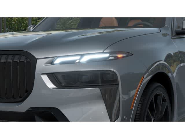Thumbnail: 2026 BMW X7 - 6