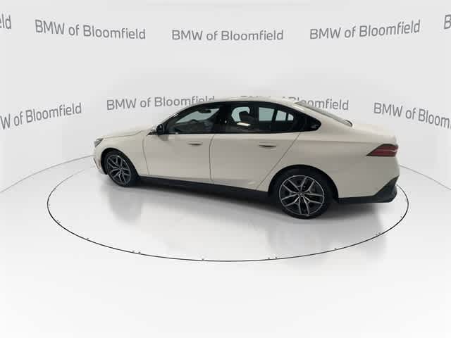 Thumbnail: 2025 BMW i5 - 5