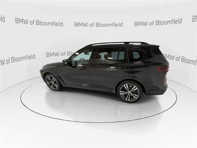 Thumbnail: 2023 BMW X7 - 5