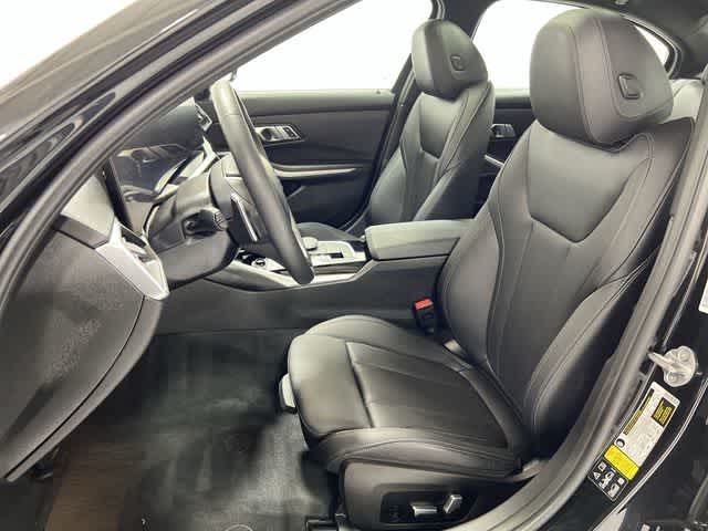 Thumbnail: 2023 BMW 3 Series - 21