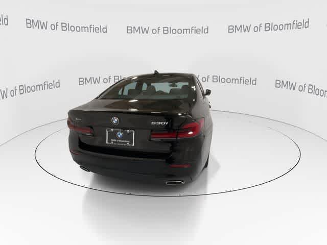 Thumbnail: 2023 BMW 5 Series - 7