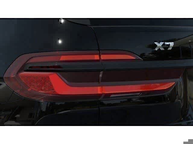 Thumbnail: 2026 BMW X7 - 8
