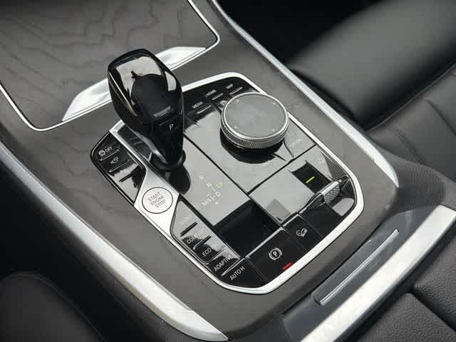 Thumbnail: 2021 BMW X7 - 25